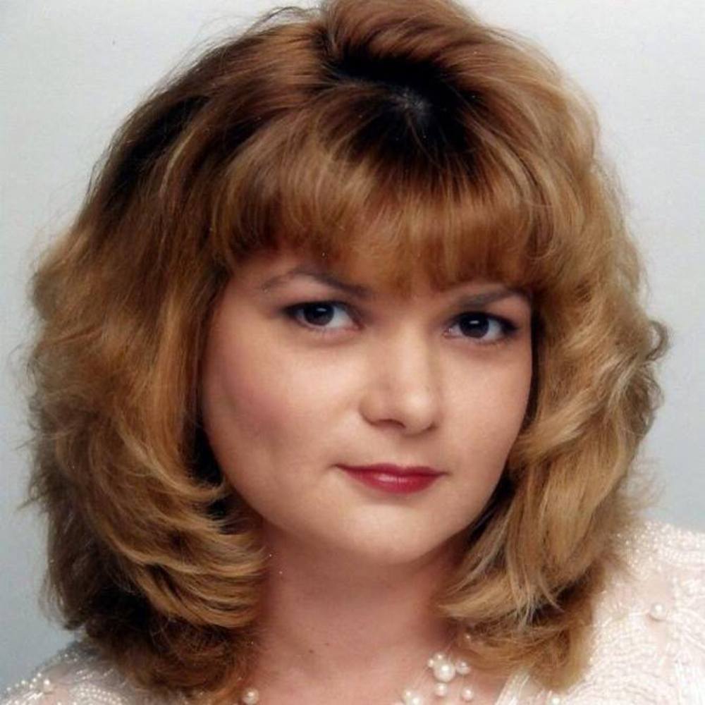 Meet your Posher, Emma lee